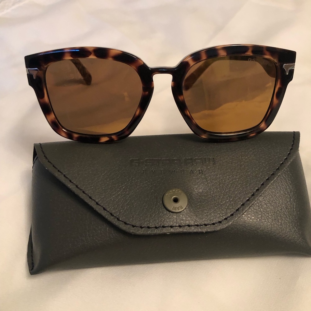 G-Star Raw Tortoise Shell Sunglasses with Mirrored Brown Lenses for men/women